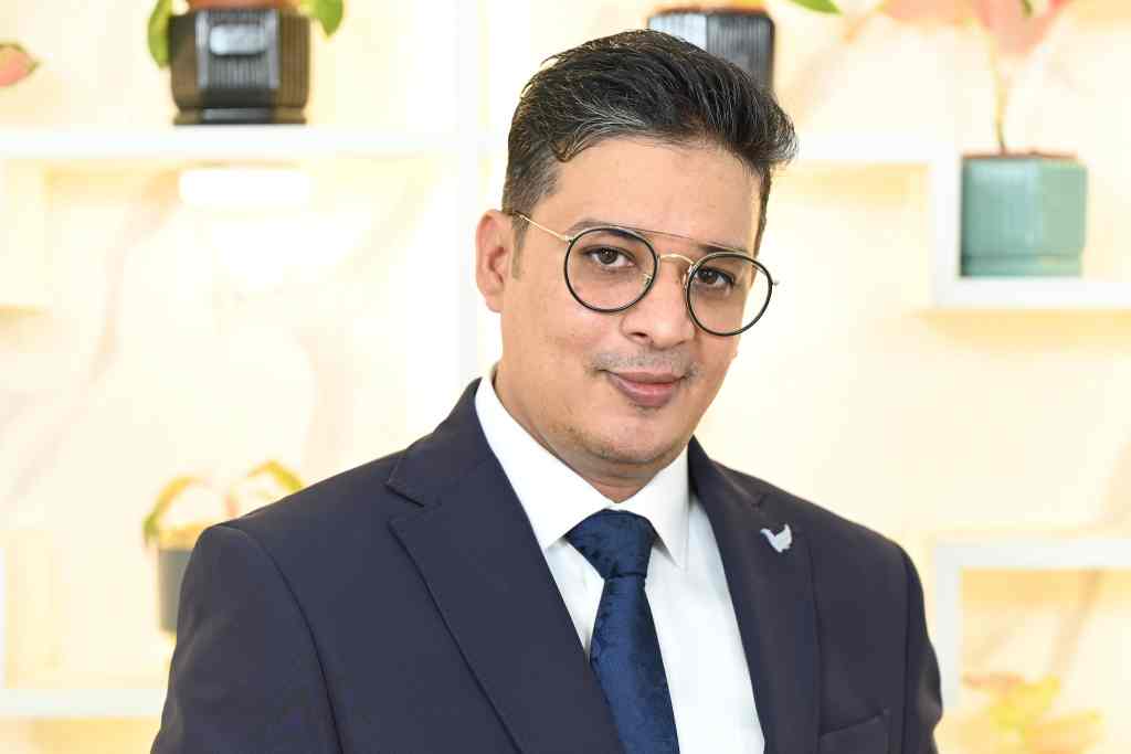 Dr. Kanu Rajput .COM WRITTEN BY